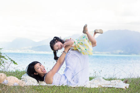 52 Oahu Hawaii mother and daughter photography