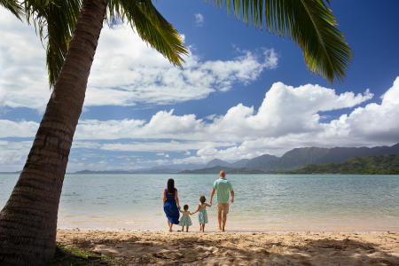 14 Oahu Hawaii family and childrens' beach photography